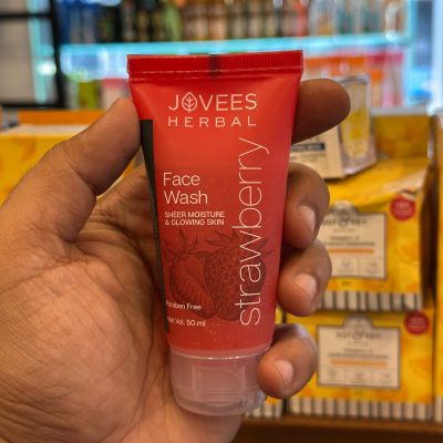 Jovees Herbal Strawberry Face Wash 50ml