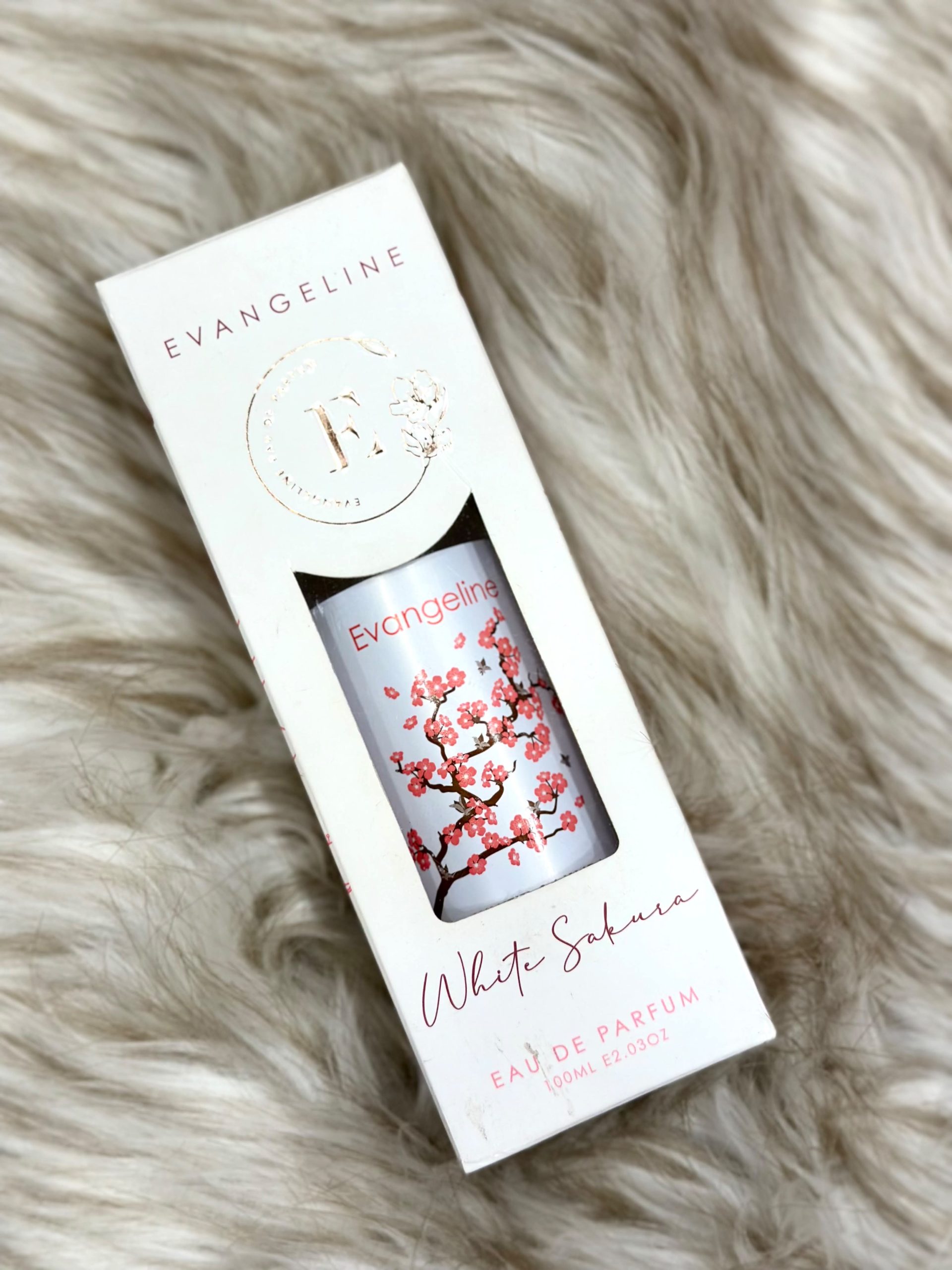 Evangeline White Sakura Eau De Parfum 100ml - Image 2