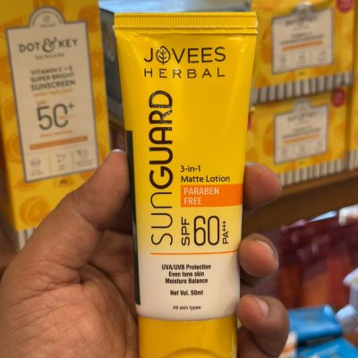 Jovees Herbal SunGuard 3-in-1 Matte Lotion SPF 60 PA+++ 50ml